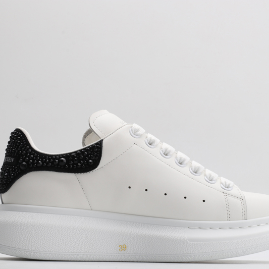 Mcqueen Diamond Back